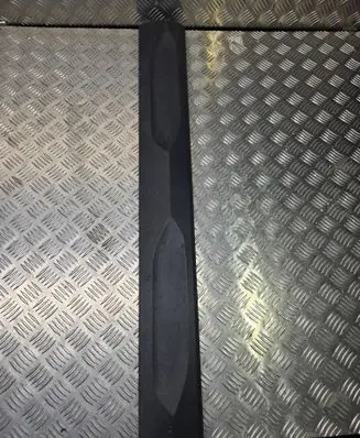 BMW X2 F39 Front door trim (molding) 7421440