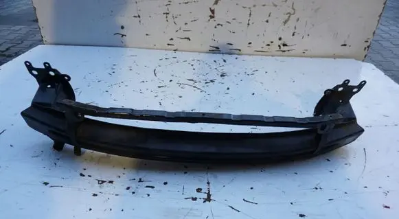 Skoda Octavia Mk2 (1Z) Front bumper cross member