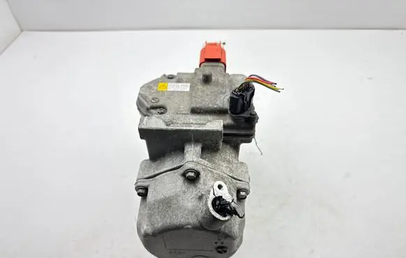 Toyota Auris E180 Air conditioning (A/C) compressor (pump) ES14C 3S03707 0422001320