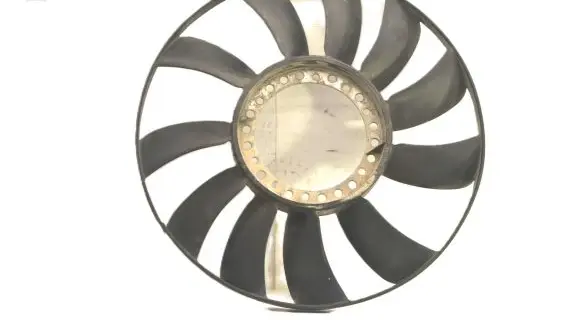 Audi A4 S4 B5 8D Fan impeller 058121301b