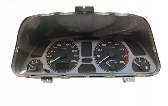 Peugeot 306 Speedometer (instrument cluster)