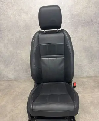 Land Rover Evoque II Front driver seat H8E214D600AC 21121300157 M8E214C249AB