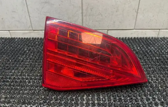 Audi A4 S4 B8 8K Tailgate rear/tail lights 8K9945093B