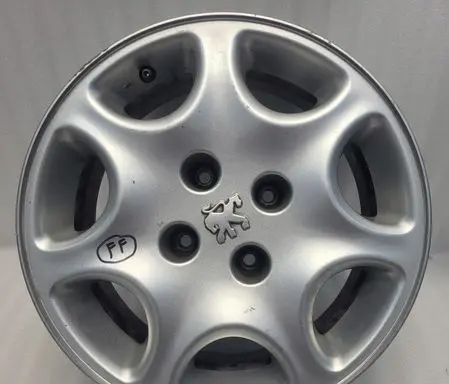 Peugeot 207 R15 alloy rim 