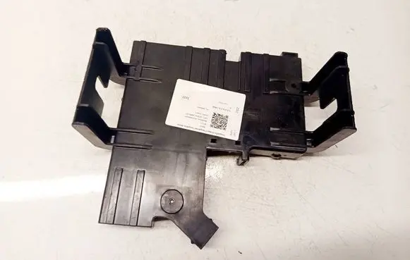 BMW 3 E90 E91 Fuse box set 10688710