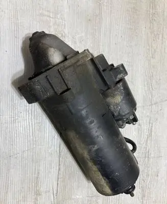 Mercedes-Benz SL R129 Starter motor 0001110053