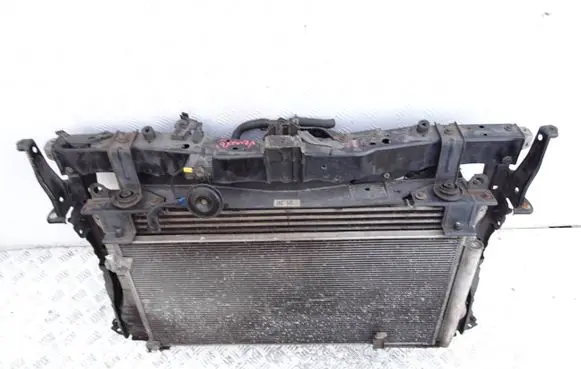 Toyota Verso Radiator set ewf