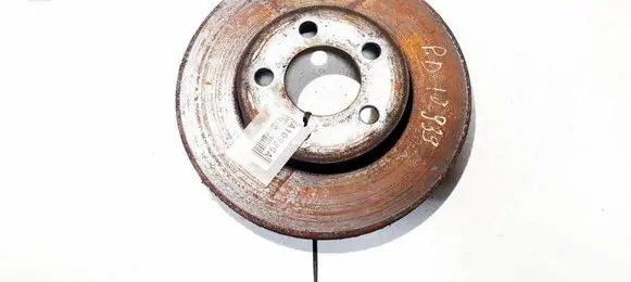 Volkswagen Polo IV 9N3 Front brake disc ventiliuojamas