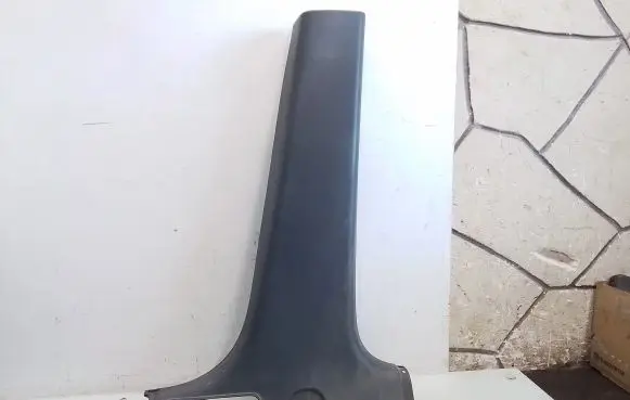 Mitsubishi Colt (B) pillar trim (bottom) MR951608ZZ