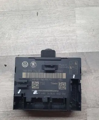 Volkswagen Sharan Door control unit/module 7N0959792B 7N0959792