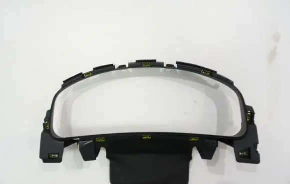 Volkswagen Touareg II Dashboard trim 7P1857053
