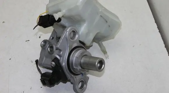 Audi A4 S4 B9 Master brake cylinder 8W0611301