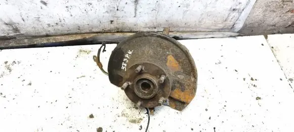 Mitsubishi Lancer X Front wheel hub 