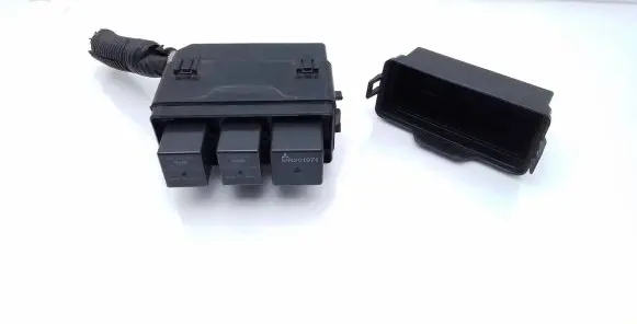 Mitsubishi Outlander Fuse box set PR07101000