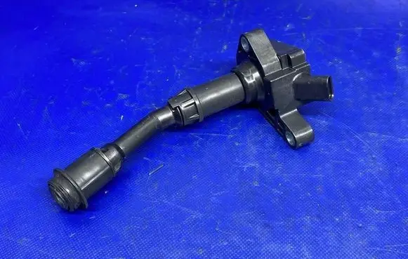Ford Mondeo MK V High voltage ignition coil DS7G12A366BB