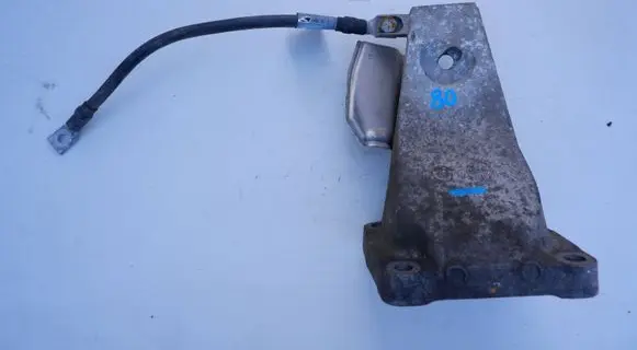 BMW M5 Engine mounting bracket 2282634