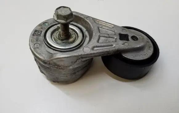 Jeep Cherokee Generator/alternator belt tensioner 04893759AB 4893759AB 50054648