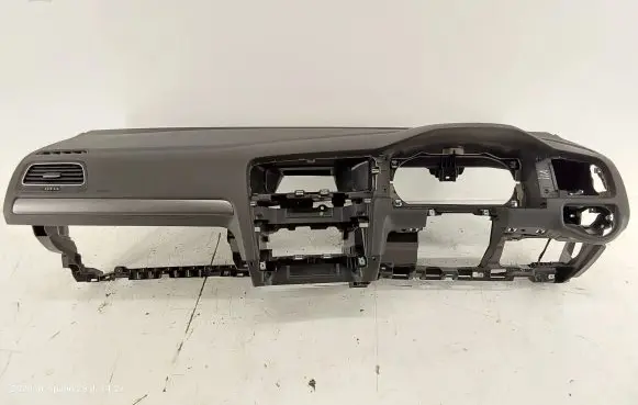 Volkswagen Golf VII Dashboard 5G2857181A