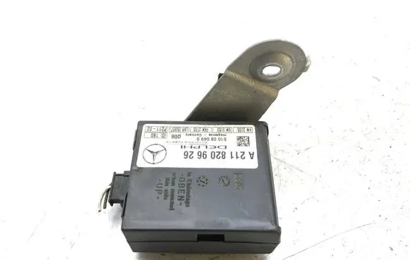 Mercedes-Benz E W211 Alarm control unit/module a2118209626 k3004