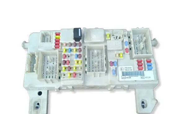 Ford Kuga I Fuse module 7M5T14A073JG 519200901 00214399