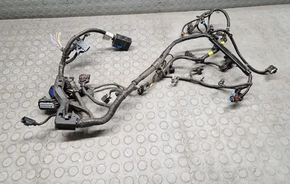 Buick Encore I Engine installation wiring loom 42600368