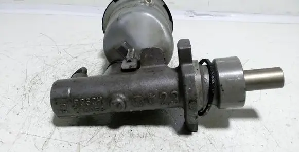 Volvo S40, V40 Master brake cylinder 310052
