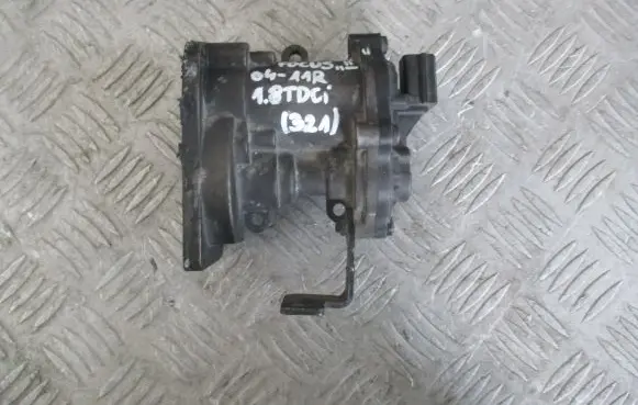 Ford Focus Throttle body valve 