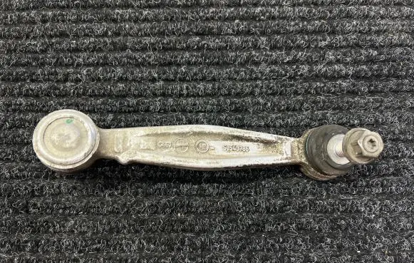 Alfa Romeo Giulia Front anti-roll bar/stabilizer link 50543786
