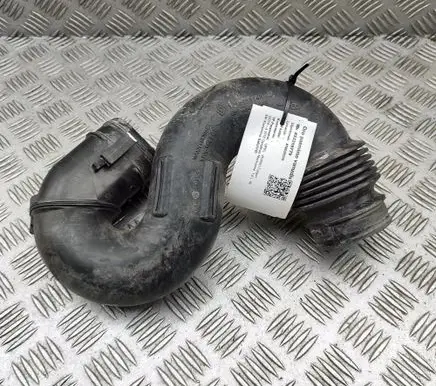 Opel Vivaro Air intake duct part 16555514R