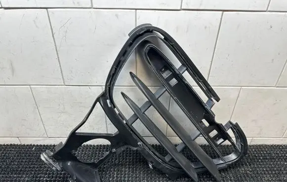 Porsche Cayenne (92A) Front bumper lower grill 7P5807682C