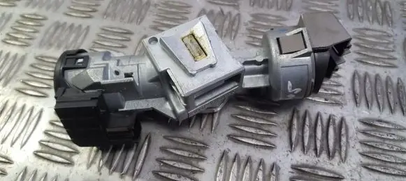 Ford Focus Ignition lock contact 3M513F880AC 3M51-3F880-AC