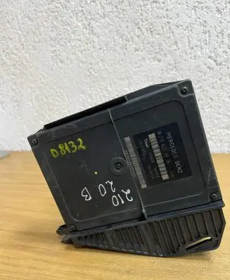 Mercedes-Benz E W210 Other devices 2108203826 D8132
