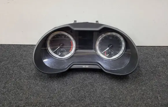 Skoda Octavia Mk3 (5E) Speedometer (instrument cluster) 5E0920752F 5E0260 32073967453