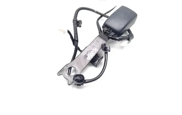 Toyota Auris E180 Front seatbelt buckle E034501