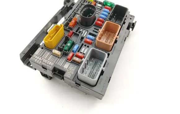 Fuse box set