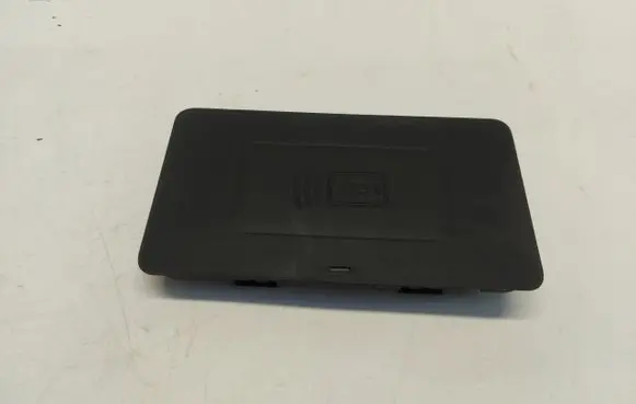 BMW 4 G22 G23 G24 G26 Wireless charging module 5a82c19-JLK011