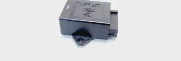 Ford Mondeo Mk III Light module LCM 3S7T17D539AB D3L0A