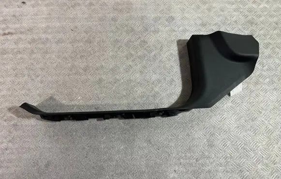 Mercedes-Benz GL X166 Front sill trim cover A1666801735
