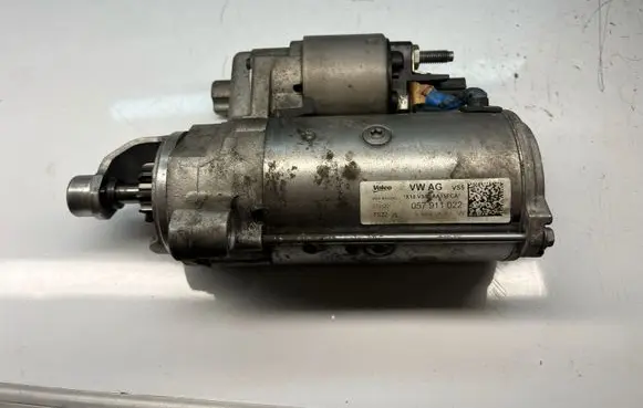 Audi A6 S6 C7 4G Starter motor 057911022