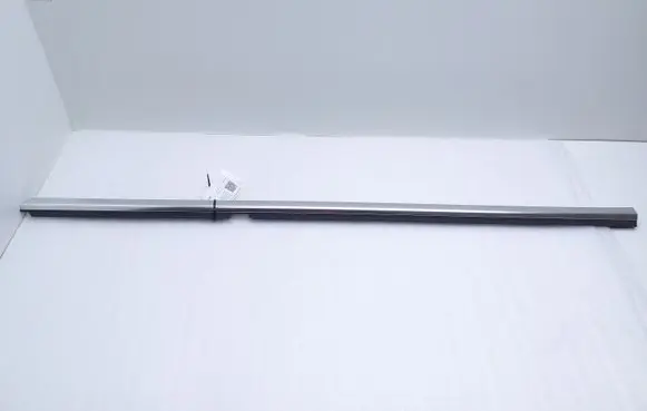 Volkswagen PASSAT CC Rear door glass trim molding 3C8839475F