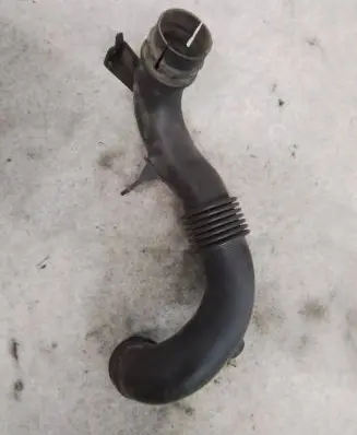 Renault Master III Air intake duct part 165550972R