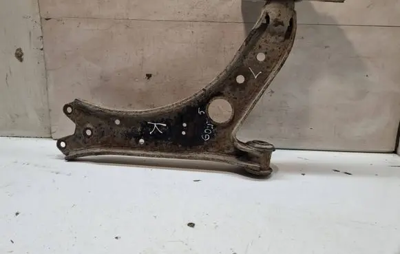 Volkswagen Golf V Front lower control arm/wishbone 1K0407189E 3445
