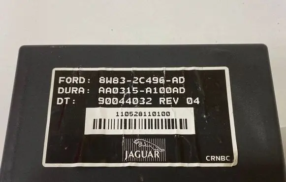Jaguar XF X250 Hand brake control module 8W832C496AD AA0315A100AD 90044032