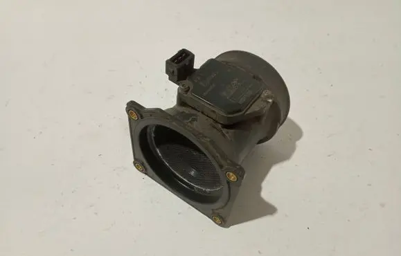 Audi A6 S6 C5 4B Mass air flow meter 078133471C AFH7008C