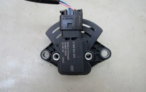 Suzuki SX4 S-Cross Brake pedal sensor switch 9148076S0