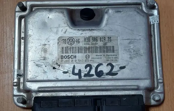 Volkswagen PASSAT B5.5 Engine control unit/module 038906019DS