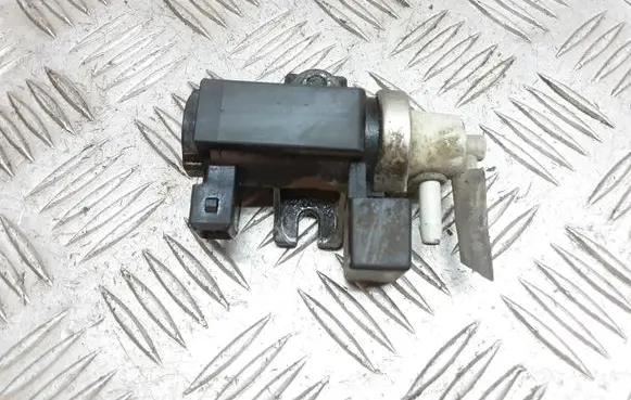 KIA Carens I Turbo solenoid valve 02T364