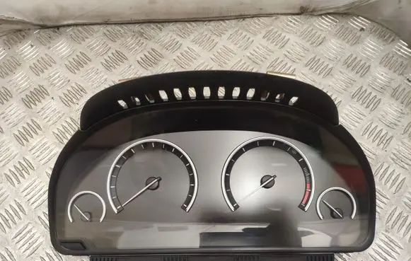 BMW 7 F01 F02 F03 F04 Speedometer (instrument cluster) 9249578