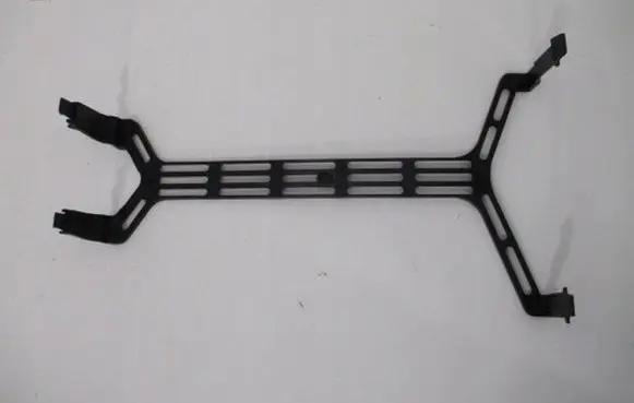 Radiator mount bracket