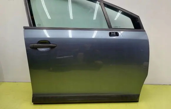 Citroen C4 I Front door EZW